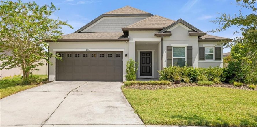 House in Wesley Chapel, Florida 3 bedrooms, 185.62 sq.m. № 1350212