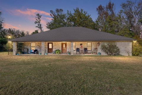 Casa en venta en Ocala, Florida, 4 dormitorios, 234.3 m2 № 1557845 - foto 1