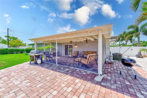 Casa en venta en Saint Petersburg, Florida, 3 dormitorios, 123.75 m2 № 1634868 - foto 24