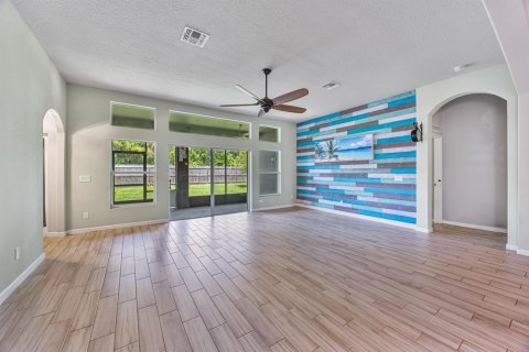 Villa ou maison à vendre à Palm Bay, Floride: 5 chambres, 226.22 m2 № 2399753 - photo 15