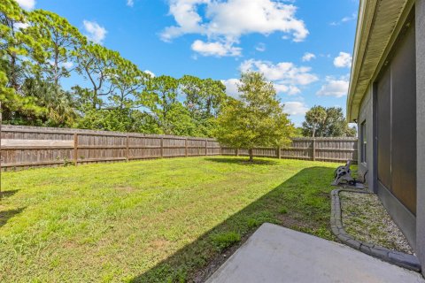 Villa ou maison à vendre à Palm Bay, Floride: 5 chambres, 226.22 m2 № 2399753 - photo 23