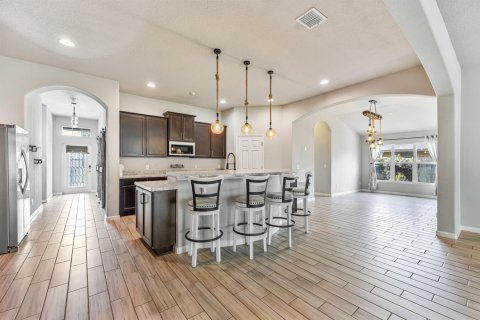Villa ou maison à vendre à Palm Bay, Floride: 5 chambres, 226.22 m2 № 2399753 - photo 10