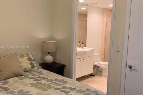 Condominio en alquiler en Hallandale Beach, Florida, 3 dormitorios, 171.03 m2 № 2057963 - foto 30