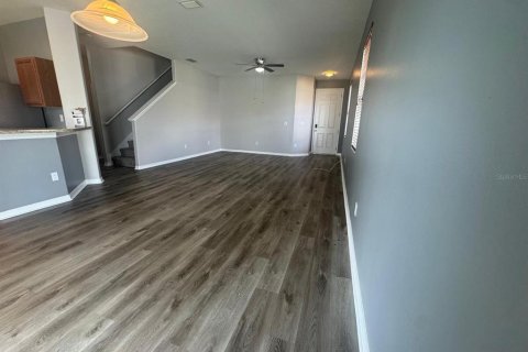 Casa en alquiler en Land O' Lakes, Florida, 3 dormitorios, 174.47 m2 № 1828027 - foto 7