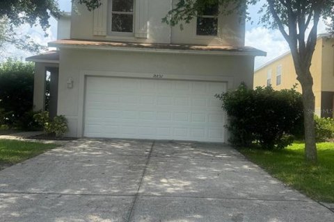 Casa en alquiler en Land O' Lakes, Florida, 3 dormitorios, 174.47 m2 № 1828027 - foto 1