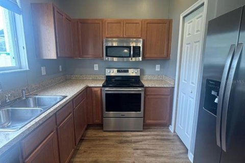 Casa en alquiler en Land O' Lakes, Florida, 3 dormitorios, 174.47 m2 № 1828027 - foto 10