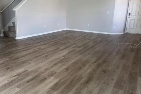 Casa en alquiler en Land O' Lakes, Florida, 3 dormitorios, 174.47 m2 № 1828027 - foto 3