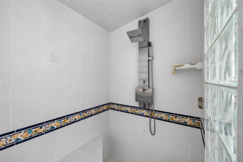 Casa en venta en Tierra Verde, Florida, 4 dormitorios, 276.01 m2 № 2152161 - foto 23