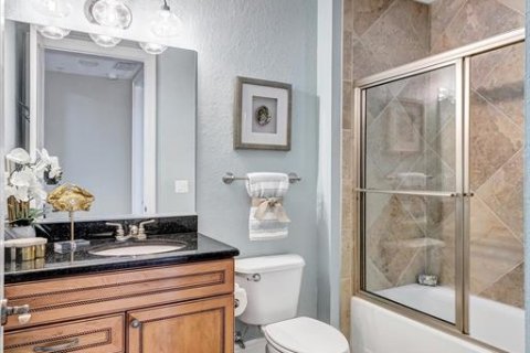 Condo in Palmetto, Florida, 3 bedrooms  № 1903449 - photo 25