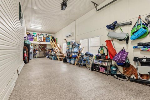 Villa ou maison à vendre à Titusville, Floride: 2 chambres, 184.23 m2 № 2429333 - photo 30