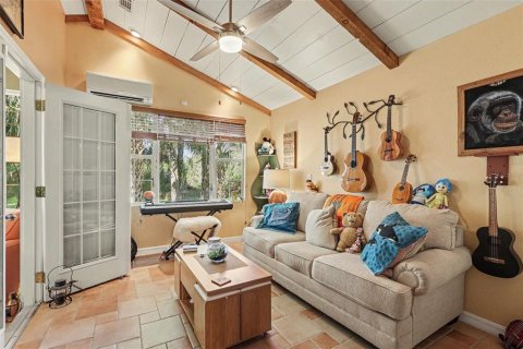 Villa ou maison à vendre à Titusville, Floride: 2 chambres, 184.23 m2 № 2429333 - photo 16