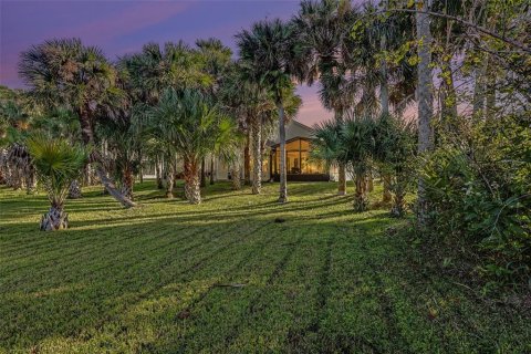 Villa ou maison à vendre à Titusville, Floride: 2 chambres, 184.23 m2 № 2429333 - photo 3