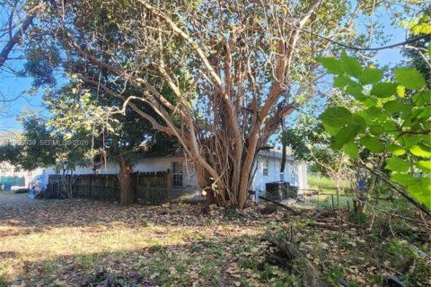 Land in Miami, Florida № 2080773 - photo 4