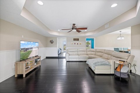 House in Port Charlotte, Florida 3 bedrooms, 197.14 sq.m. № 1791619 - photo 10