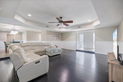 House in Port Charlotte, Florida 3 bedrooms, 197.14 sq.m. № 1791619 - photo 12