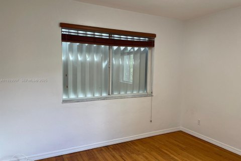 Снять в аренду кондоминиум в Майами, Флорида 2 спальни, 78.04м2, № 1987300 - фото 15