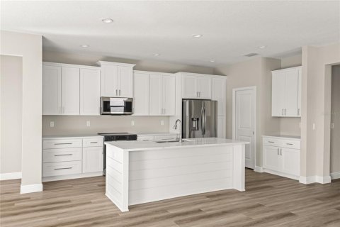 House in Groveland, Florida 4 bedrooms, 192.59 sq.m. № 2150021 - photo 6
