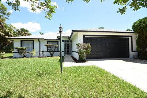 House in Palm Coast, Florida 3 bedrooms, 126.07 sq.m. № 2277314
