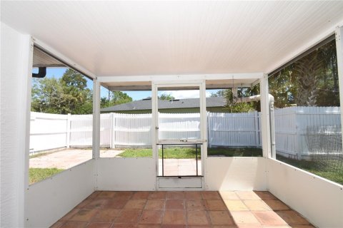 House in Palm Coast, Florida 3 bedrooms, 126.07 sq.m. № 2277314 - photo 22