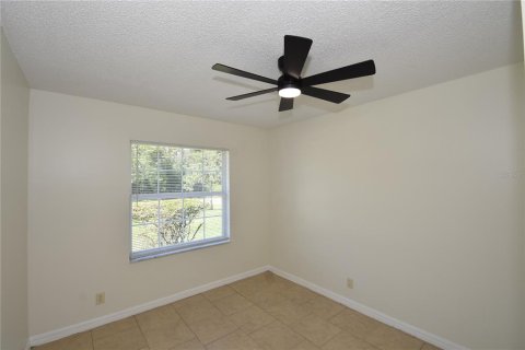 House in Palm Coast, Florida 3 bedrooms, 126.07 sq.m. № 2277314 - photo 19