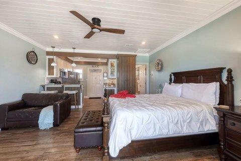 Condo in Longboat Key, Florida, 3 rooms № 2373213 - photo 13