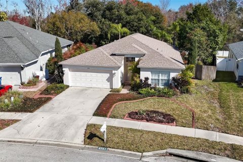 House in Land O' Lakes, Florida 4 bedrooms, 188.96 sq.m. № 1557686 - photo 1
