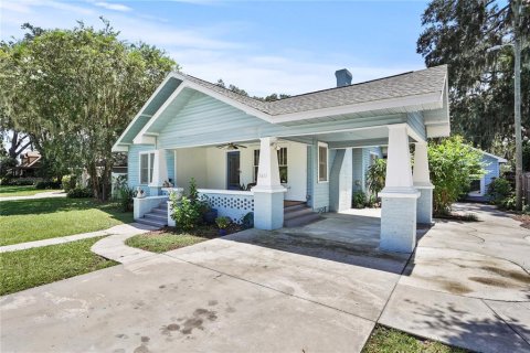 House in Lakeland, Florida 4 bedrooms, 189.61 sq.m. № 1894064 - photo 2