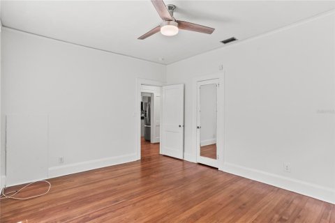 House in Lakeland, Florida 4 bedrooms, 189.61 sq.m. № 1894064 - photo 20