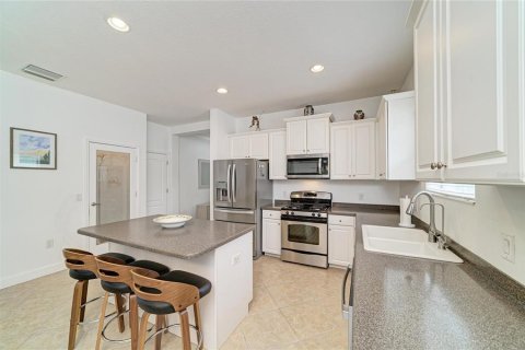 Villa ou maison à louer à Sarasota, Floride: 3 chambres, 162.02 m2 № 2116297 - photo 13