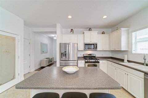 Villa ou maison à louer à Sarasota, Floride: 3 chambres, 162.02 m2 № 2116297 - photo 12