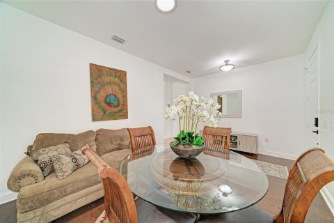 Villa ou maison à louer à Sarasota, Floride: 3 chambres, 162.02 m2 № 2116297 - photo 8