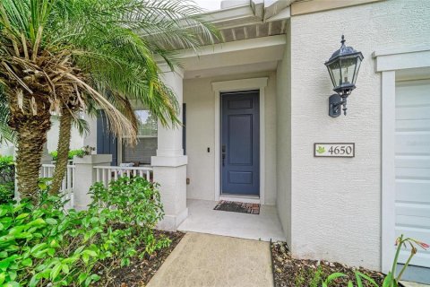 Villa ou maison à louer à Sarasota, Floride: 3 chambres, 162.02 m2 № 2116297 - photo 4