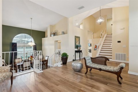 House in Orlando, Florida 4 bedrooms, 261.61 sq.m. № 2225628 - photo 10