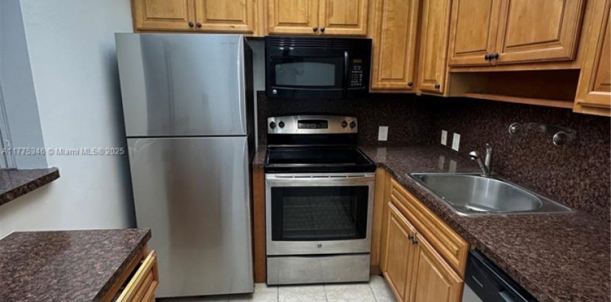 Condominio en Boca Raton, Florida, 1 dormitorio  № 1955945