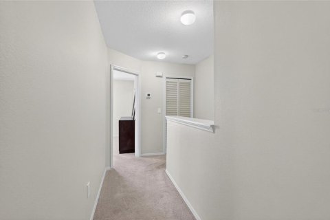 Townhouse in Brandon, Florida 3 bedrooms, 126.53 sq.m. № 2202957 - photo 30