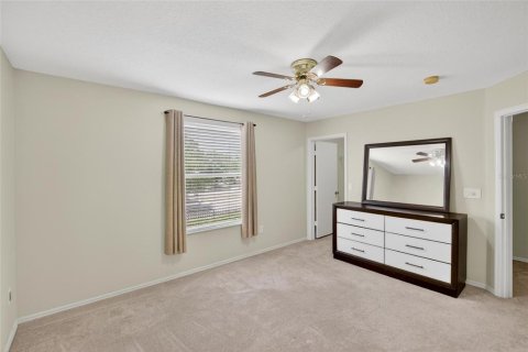 Townhouse in Brandon, Florida 3 bedrooms, 126.53 sq.m. № 2202957 - photo 22