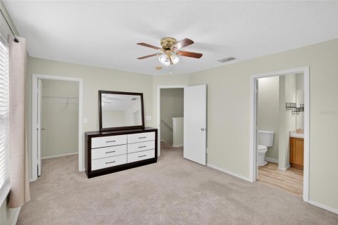 Townhouse in Brandon, Florida 3 bedrooms, 126.53 sq.m. № 2202957 - photo 23
