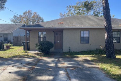 Casa en alquiler en Atlantic Beach, Florida, 2 dormitorios, 87.98 m2 № 801637 - foto 1