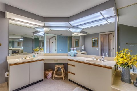 Condominio en alquiler en Saint Pete Beach, Florida, 3 dormitorios, 208.1 m2 № 2205657 - foto 18