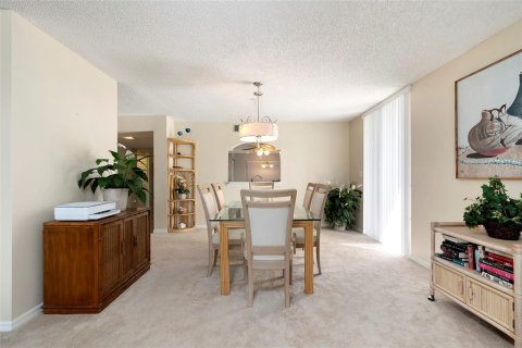 Condominio en alquiler en Saint Pete Beach, Florida, 3 dormitorios, 208.1 m2 № 2205657 - foto 11