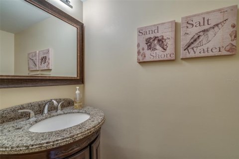 Condominio en alquiler en Saint Pete Beach, Florida, 3 dormitorios, 208.1 m2 № 2205657 - foto 29