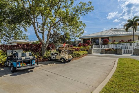 Condo in Orlando, Florida, 2 bedrooms  № 2151006 - photo 29