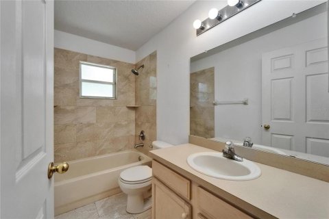House in Plant City, Florida 3 bedrooms, 144.83 sq.m. № 1792264 - photo 27