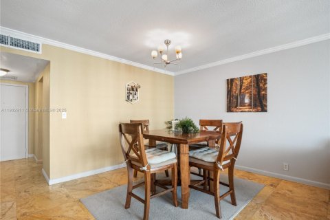 Купить кондоминиум в Халландейл-Бич, Флорида 1 спальня, 92.9м2, № 2012913 - фото 5