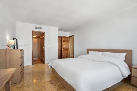 Купить кондоминиум в Халландейл-Бич, Флорида 1 спальня, 92.9м2, № 2012913 - фото 15