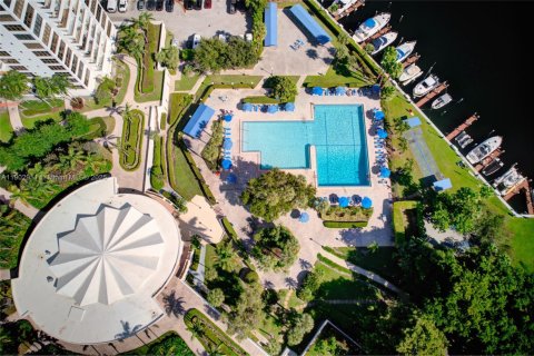 Купить кондоминиум в Халландейл-Бич, Флорида 1 спальня, 92.9м2, № 2012913 - фото 27