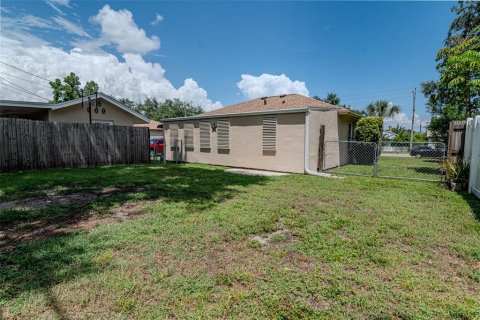 Villa ou maison à vendre à Saint Petersburg, Floride: 3 chambres, 128.58 m2 № 1875809 - photo 27