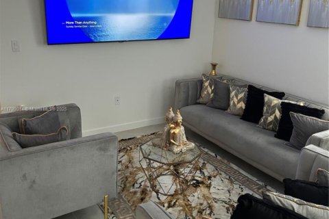 Adosado en venta en Miami, Florida, 3 dormitorios, 123.37 m2 № 1684212 - foto 21