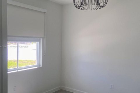 Adosado en venta en Miami, Florida, 3 dormitorios, 123.37 m2 № 1684212 - foto 9