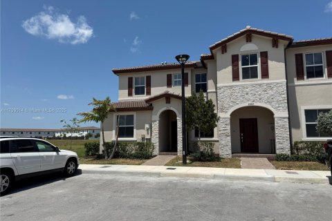 Adosado en venta en Miami, Florida, 3 dormitorios, 123.37 m2 № 1684212 - foto 12